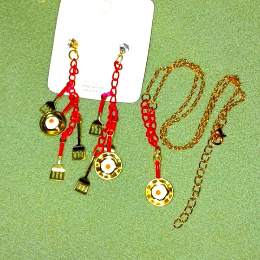 Original Frying Pan, Spatula and Egg Jewelry
